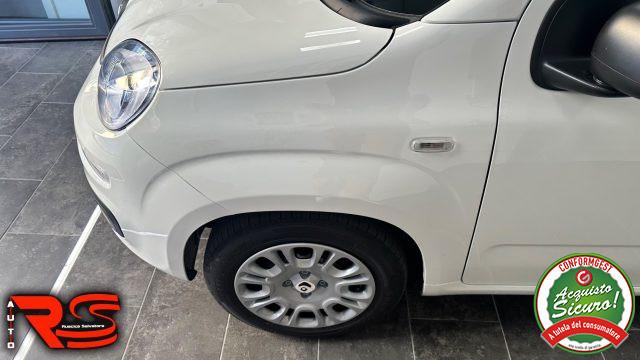 FIAT Panda 1.0 FireFly S&S Hybrid Pandina Adatta Neopatentati
