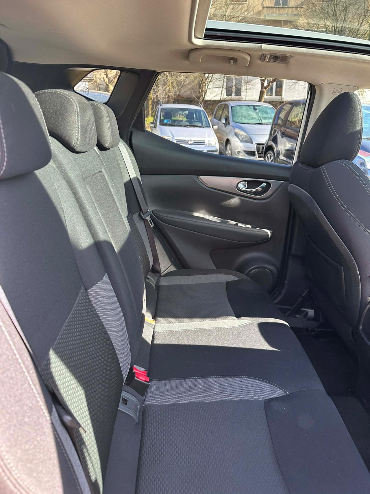 Nissan QASHQAI 1.5 dCi TEKNA EU6B TETTO FULLOPT KMCERT