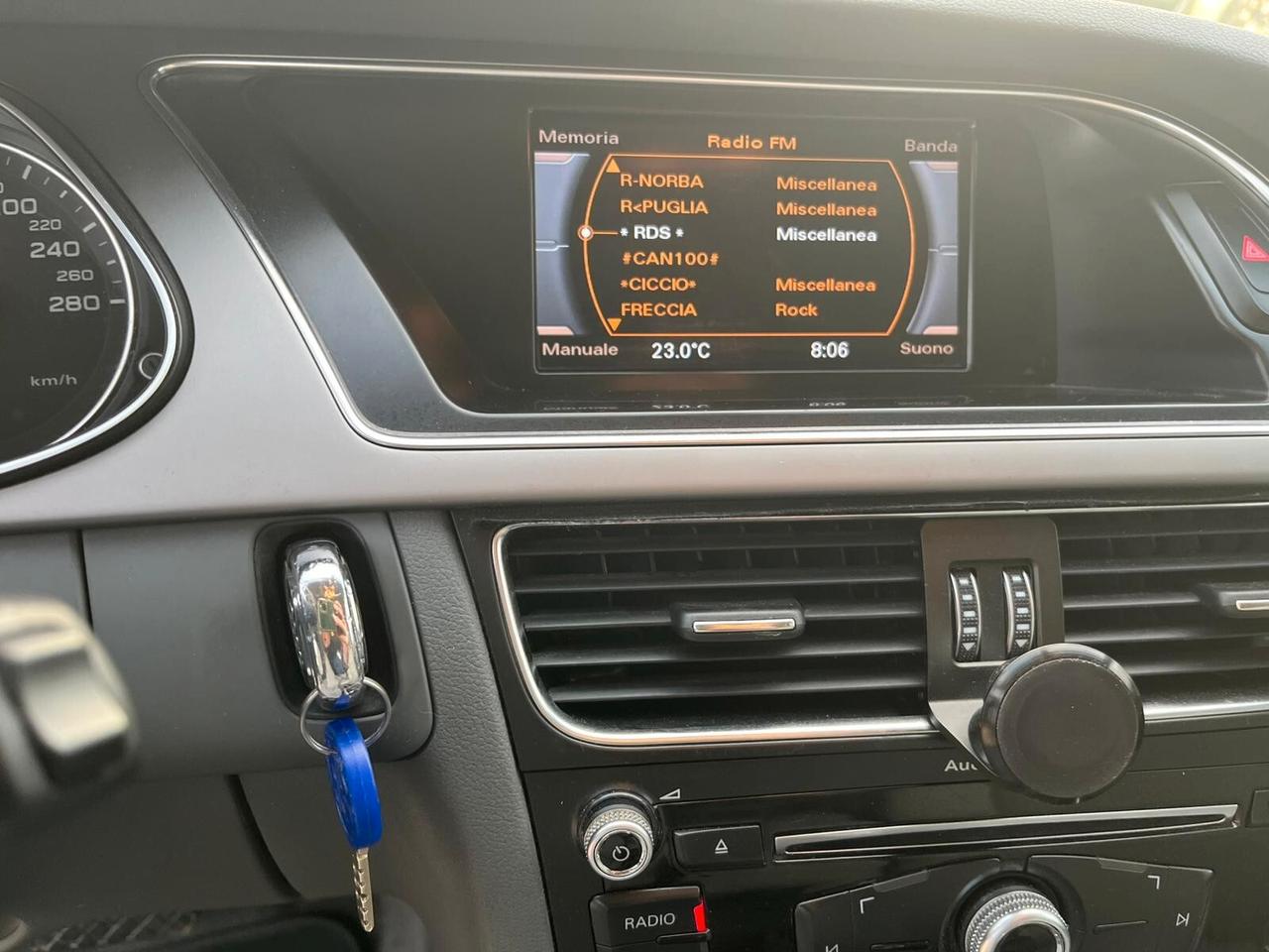 Audi A4 Avant 2.0 TDI - PERFETTA - 2012