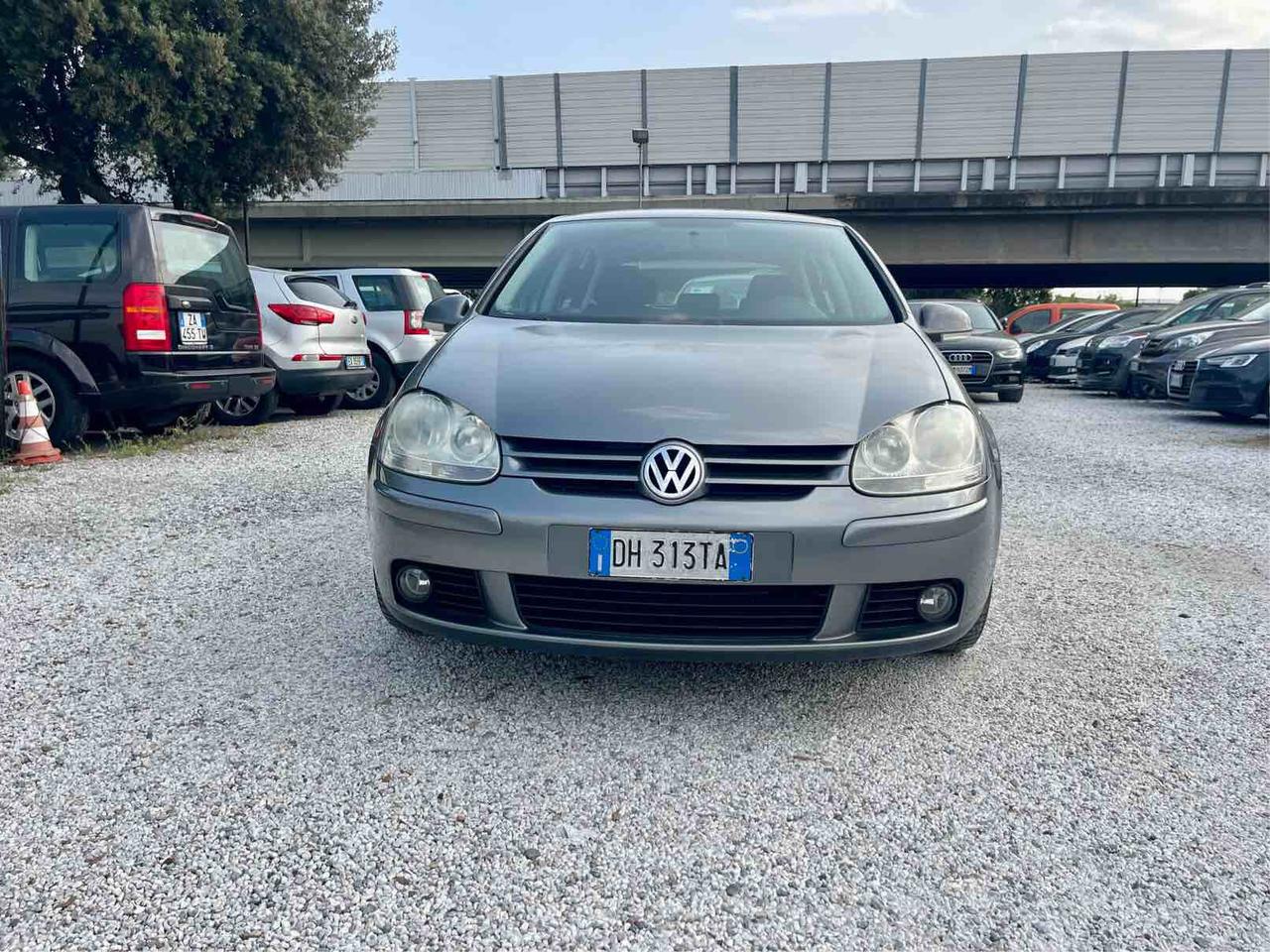 VOLKSWAGEN GOLF V - COMFORTLINE