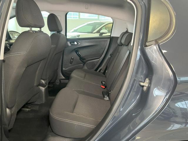 PEUGEOT 208 1° serie PureTech 82 5 porte Allure