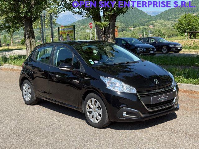 PEUGEOT 208 PureTech 82 5 porte Black Line NAVI PDC