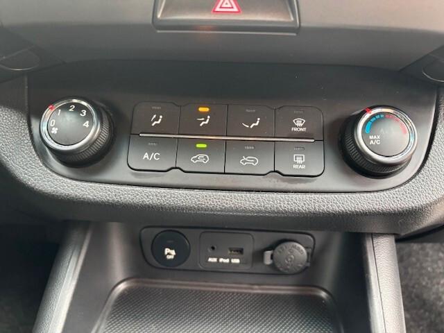 KIA SPORTAGE 1.7 CRDI VGT 2WD RETROCAMERA
