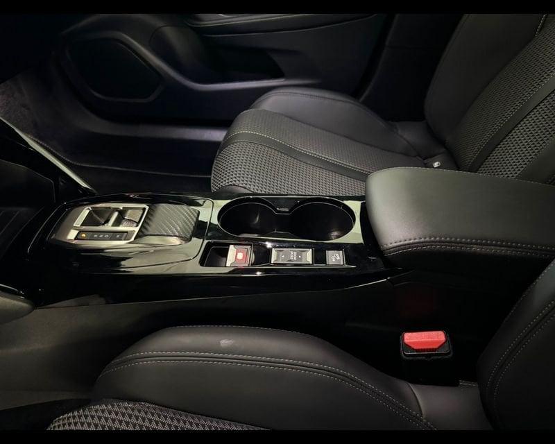 Peugeot 2008 2ª serie BlueHDi 130 S&S EAT8 GT
