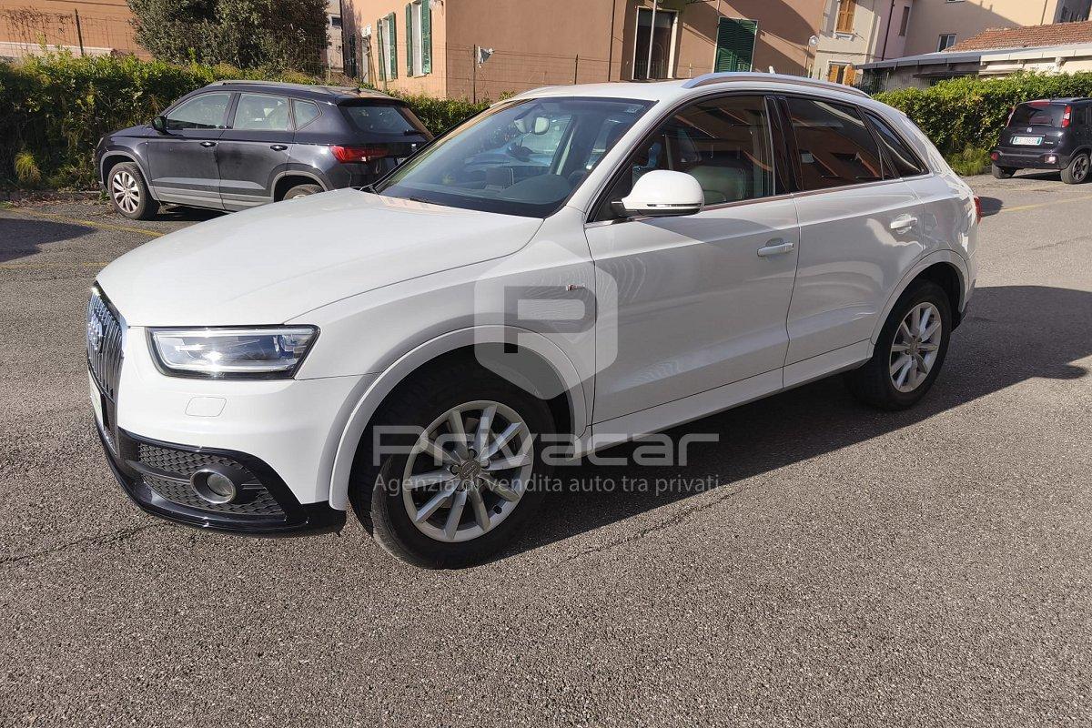 AUDI Q3 2.0 TDI quattro S tronic Business Plus