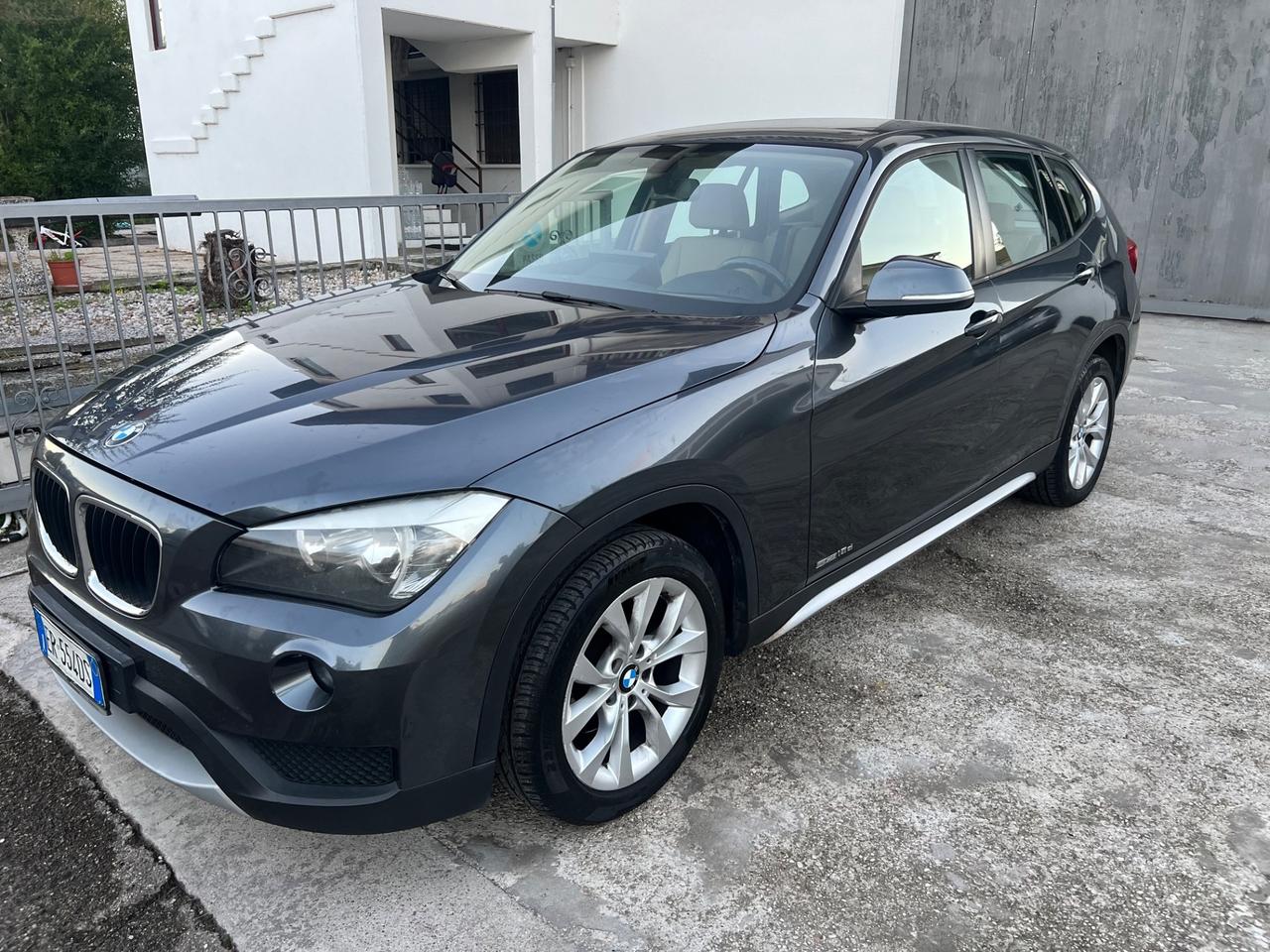 Bmw X1 sDrive Sport 2.0 DIESEL AUTOMATICA 2013