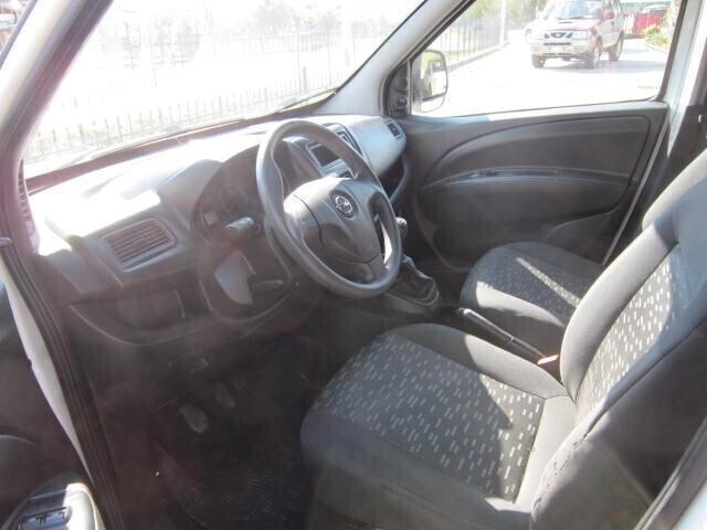 Fiat Doblò 1.3 MJT PC Combi = Opel Combo 1.3 CDTI PC-TN Van 750kg E6