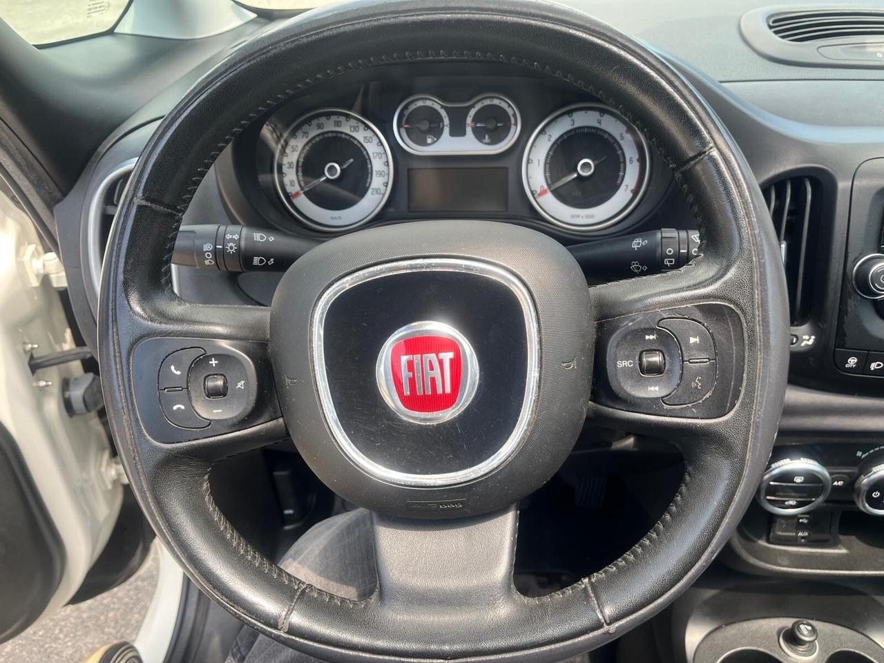 Fiat 500 L-1.6 mjt lounge-tetto apr-2013