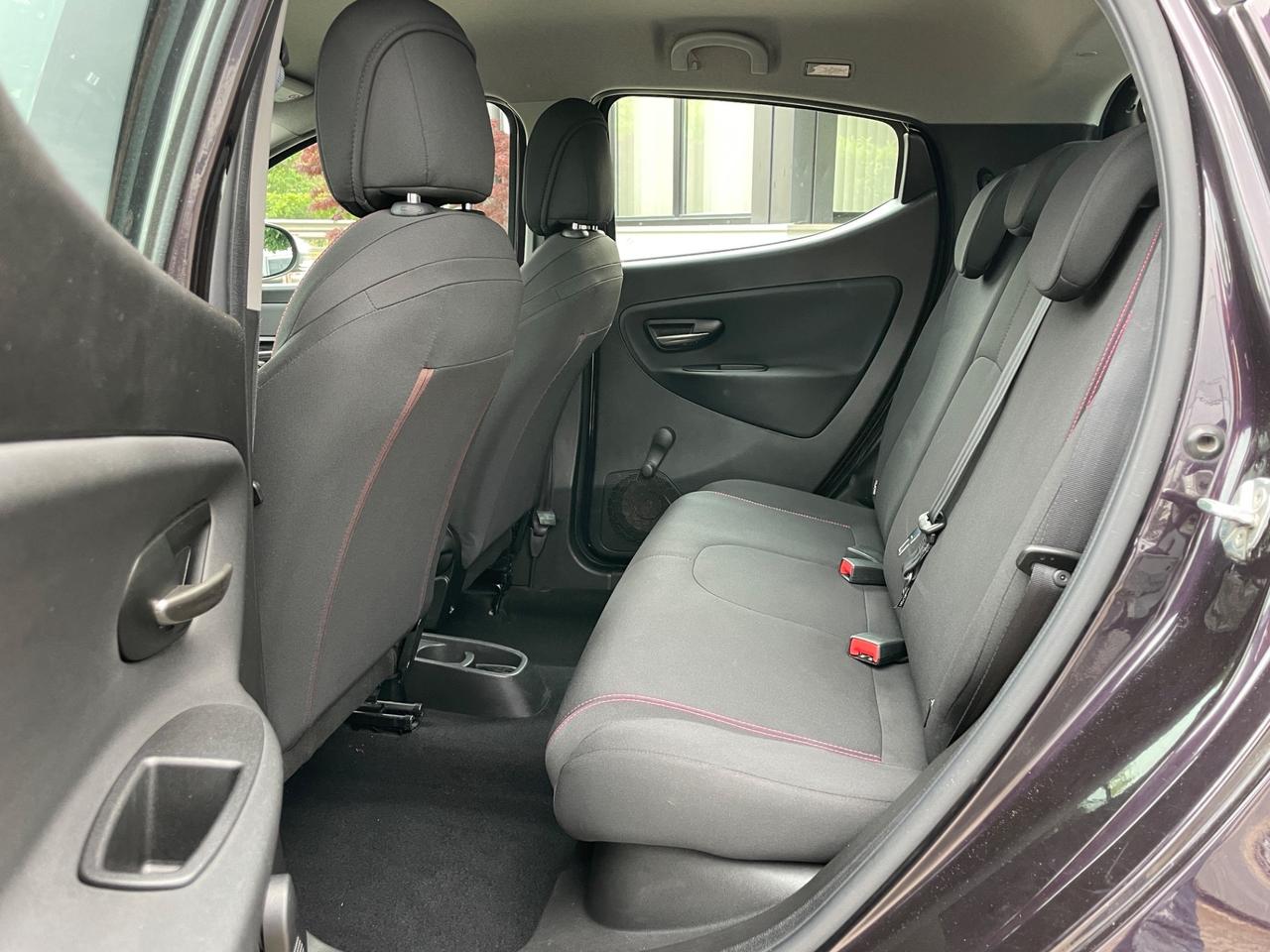 Lancia Ypsilon 1.2 69 CV 5 porte GPL Ecochic Elefantino