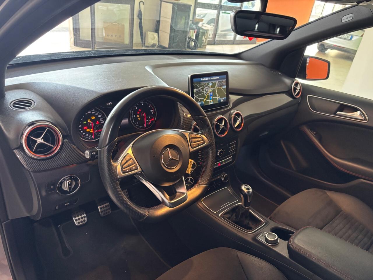 Mercedes-benz B 180 d Premium amg permute finanziamenti