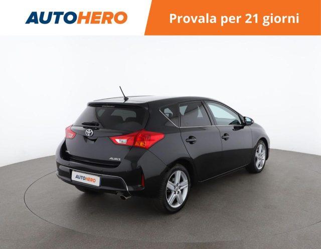 TOYOTA Auris 2.0 D-4D Lounge