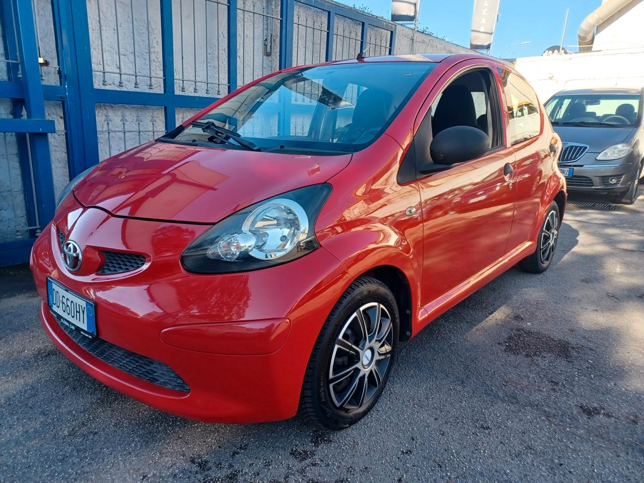 Toyota Aygo 1.0 Benzina 5 porte Now