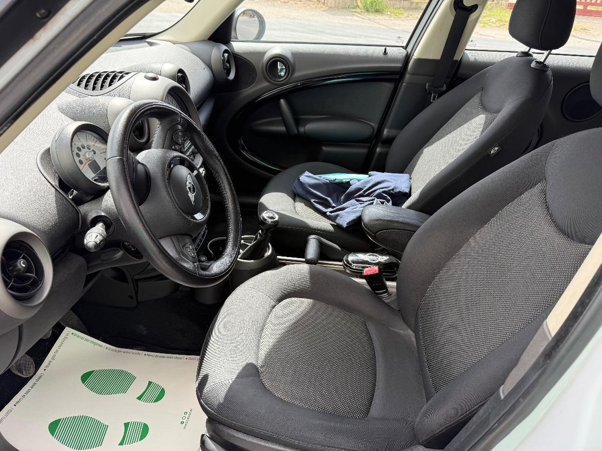 MINI - Countryman - Cooper D