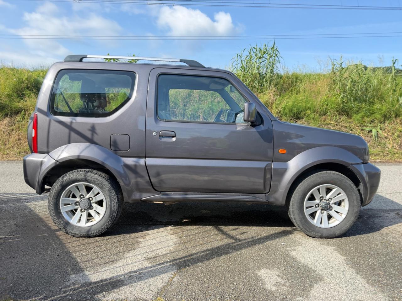 Suzuki Jimny 1.3i 16V cat 4WD JLX