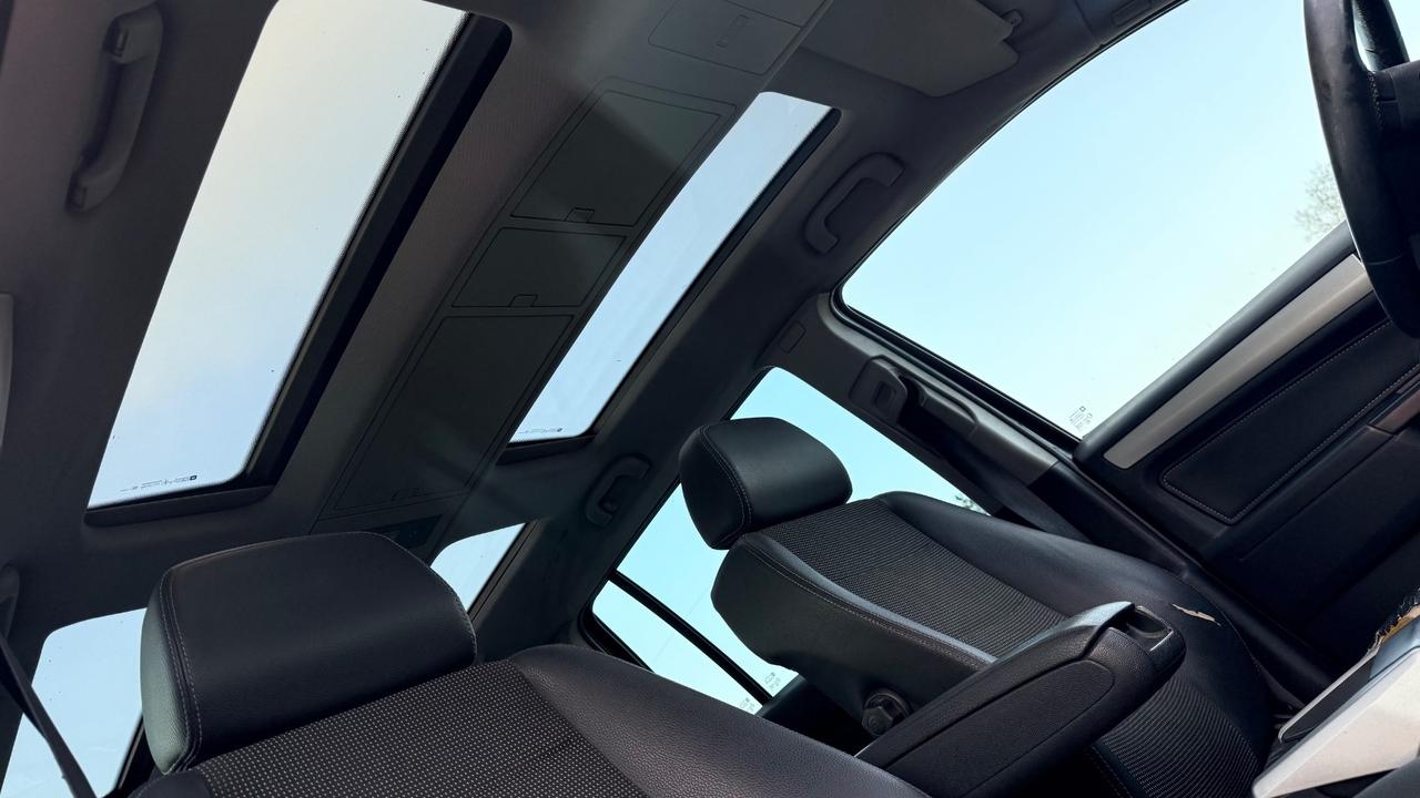 Opel Zafira 1.9 diesel Cosmo