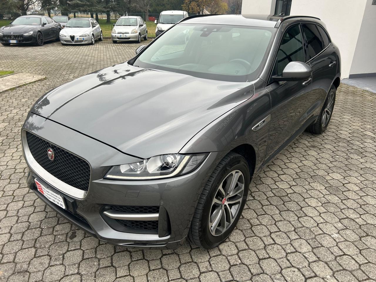 Jaguar F-Pace 2.0 D 240 CV AWD aut. R-Sport