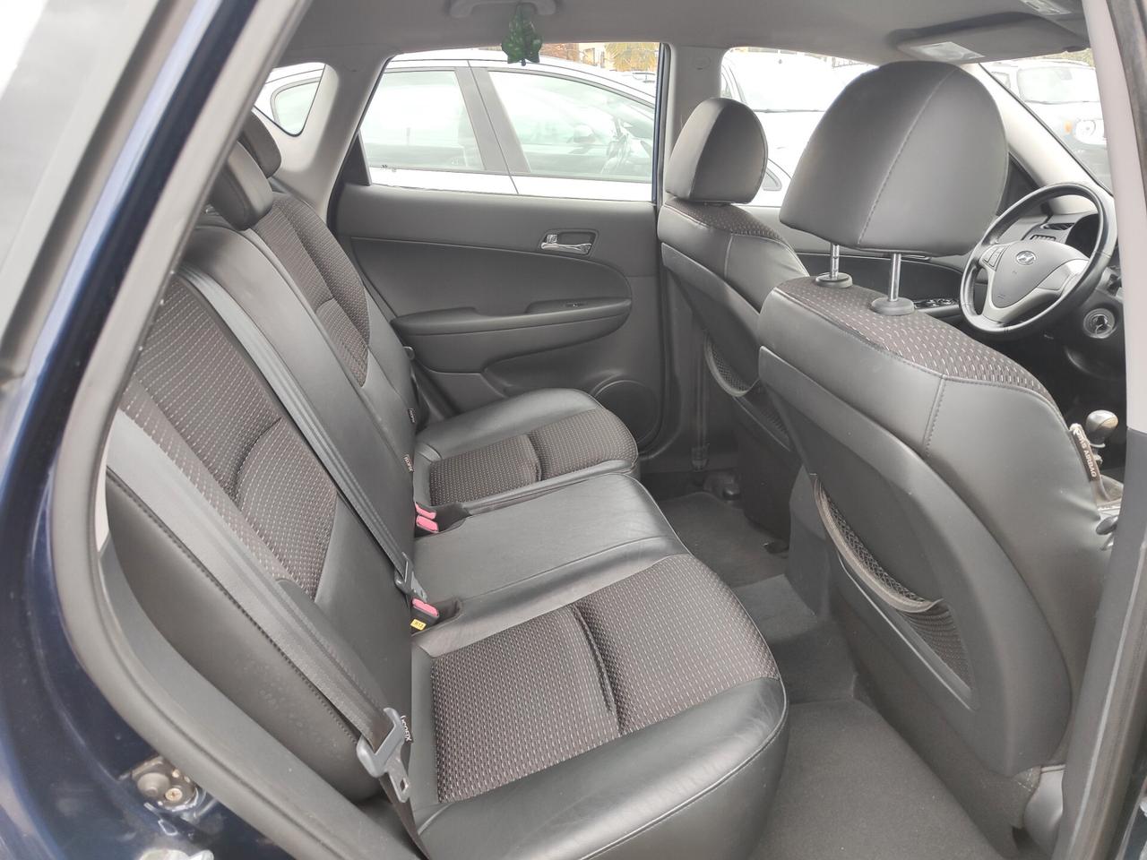 Hyundai i30 1.6 CRDi VGT 16V 90CV 5p.