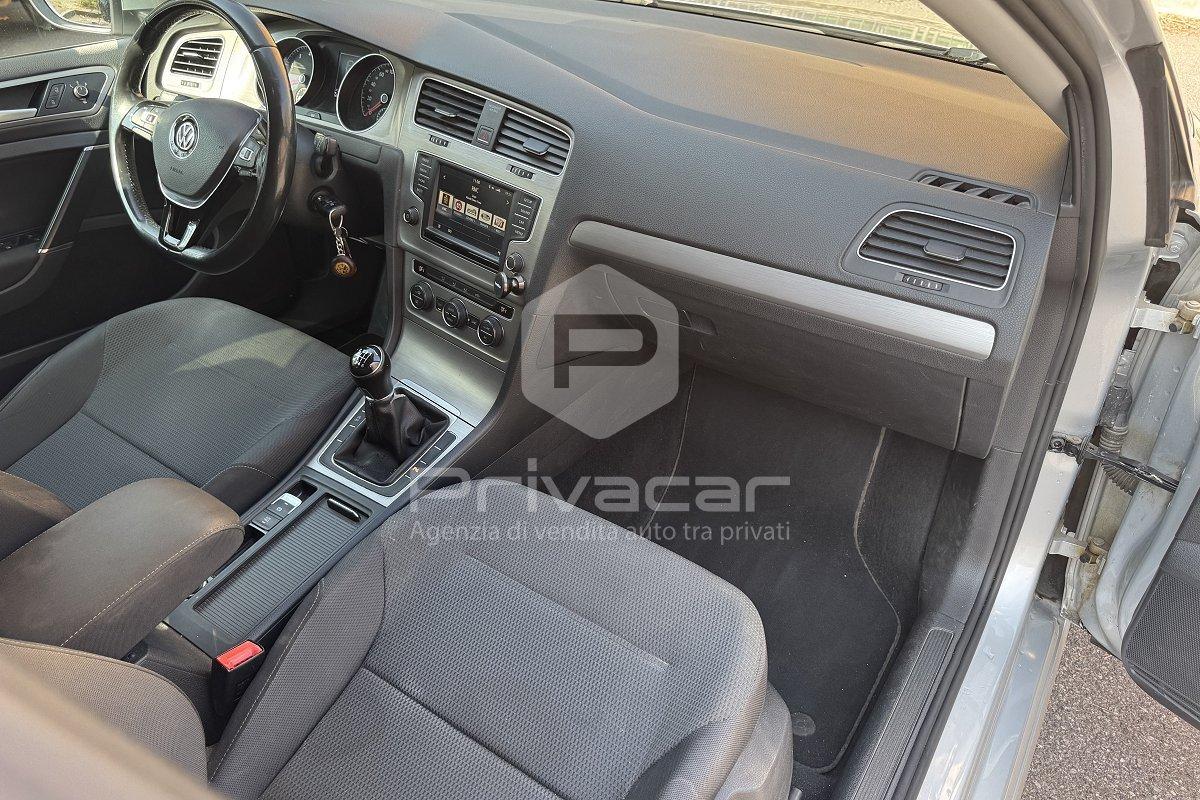 VOLKSWAGEN Golf Variant 1.4 TGI Business BlueMotion