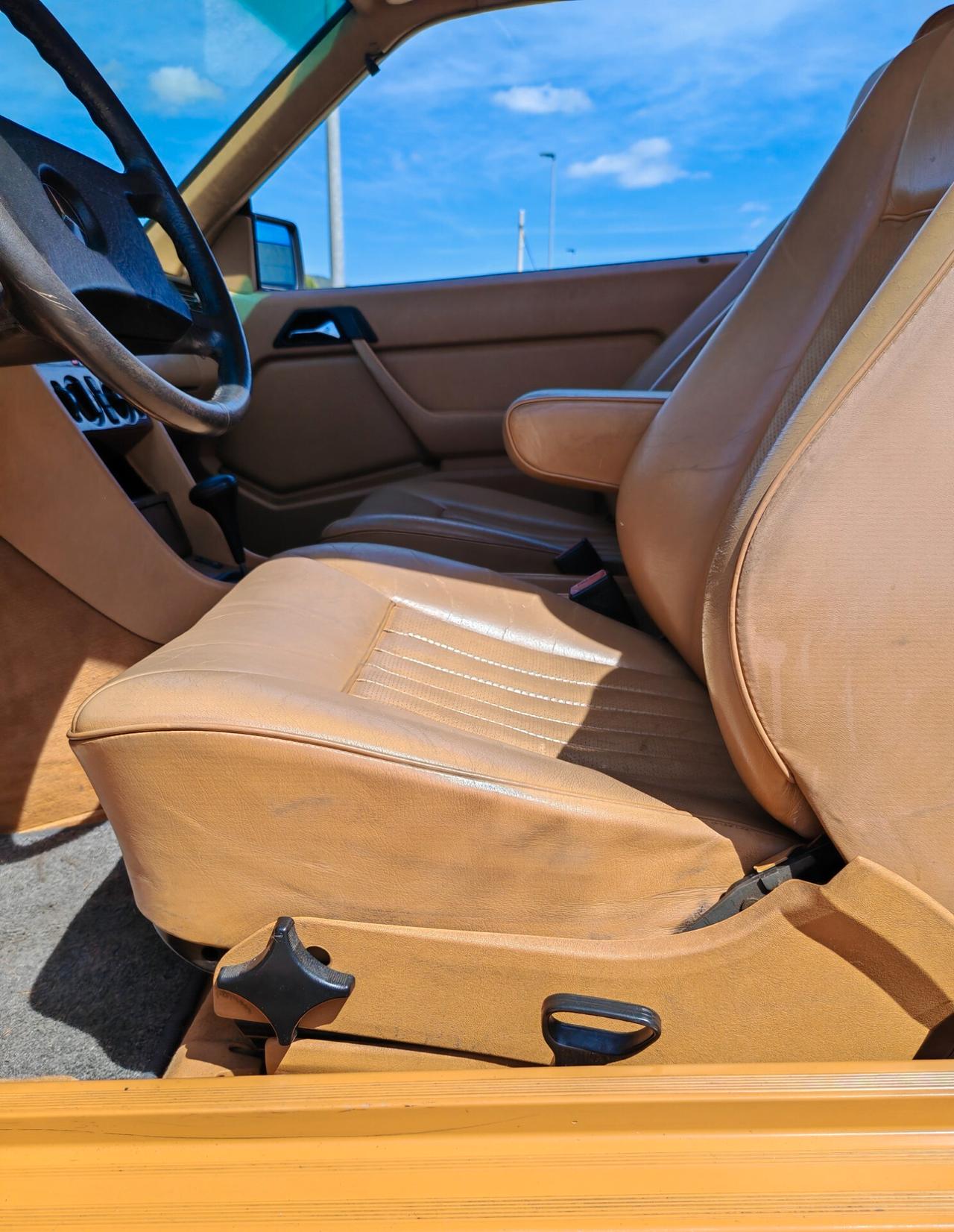 Mercedes CE 300