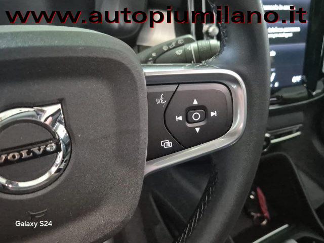 VOLVO XC40 T5 Recharge Plug-in Hybrid Inscription Expression