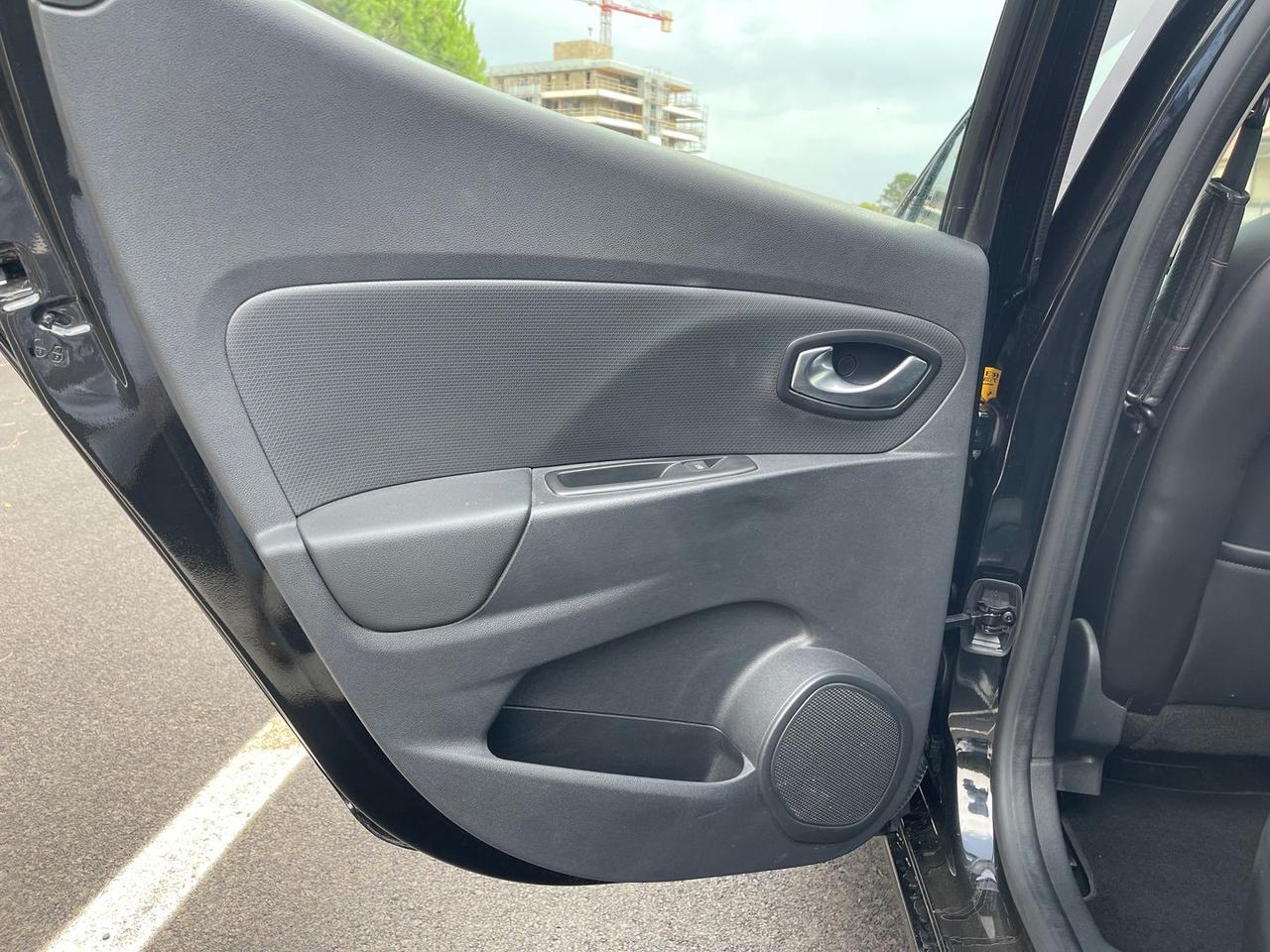Renault Clio Moschino Zen 0.9 TCe 90 LPG #12174