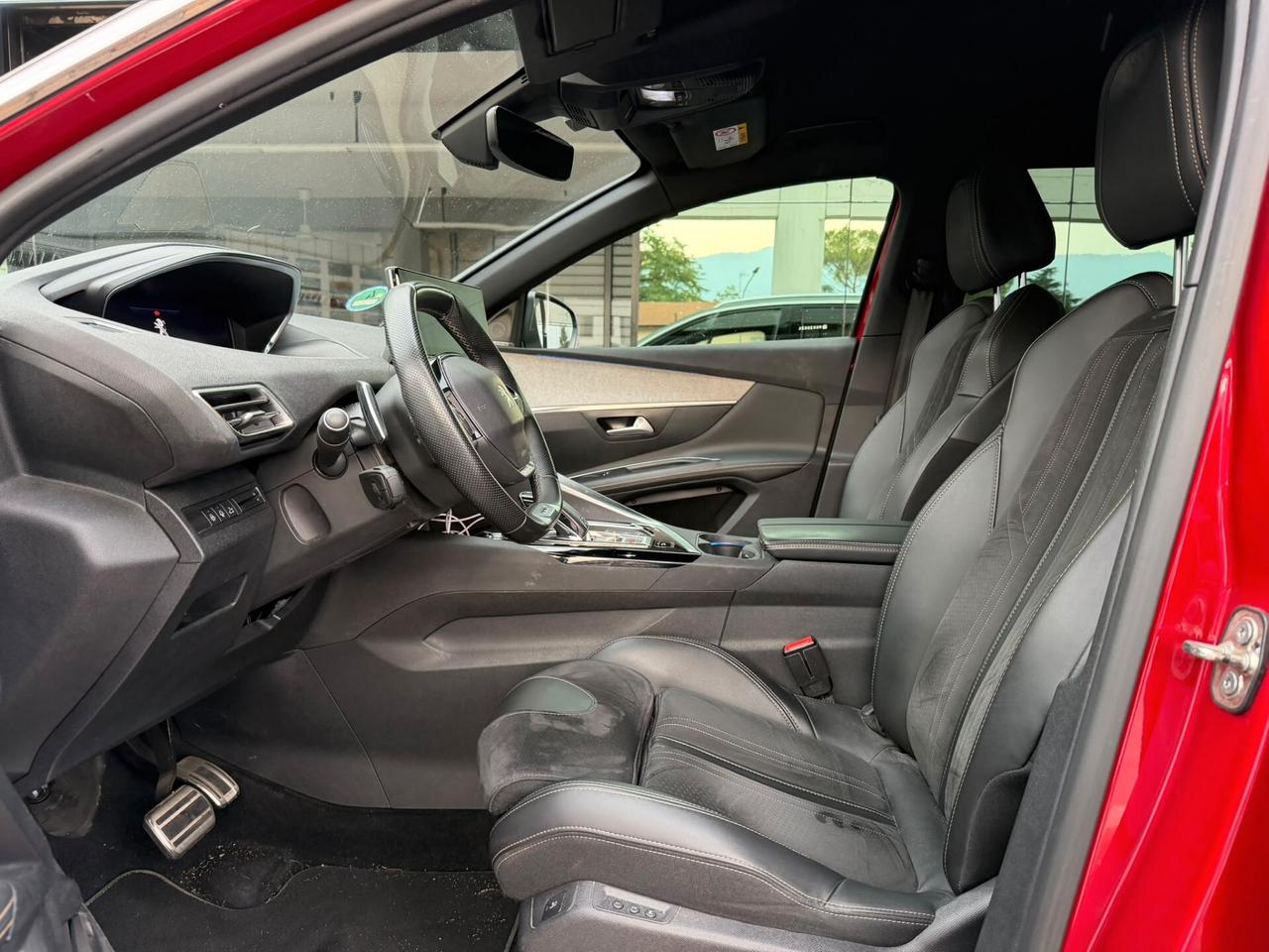 Peugeot 3008 PureTech Turbo 130 S&S EAT8 GT