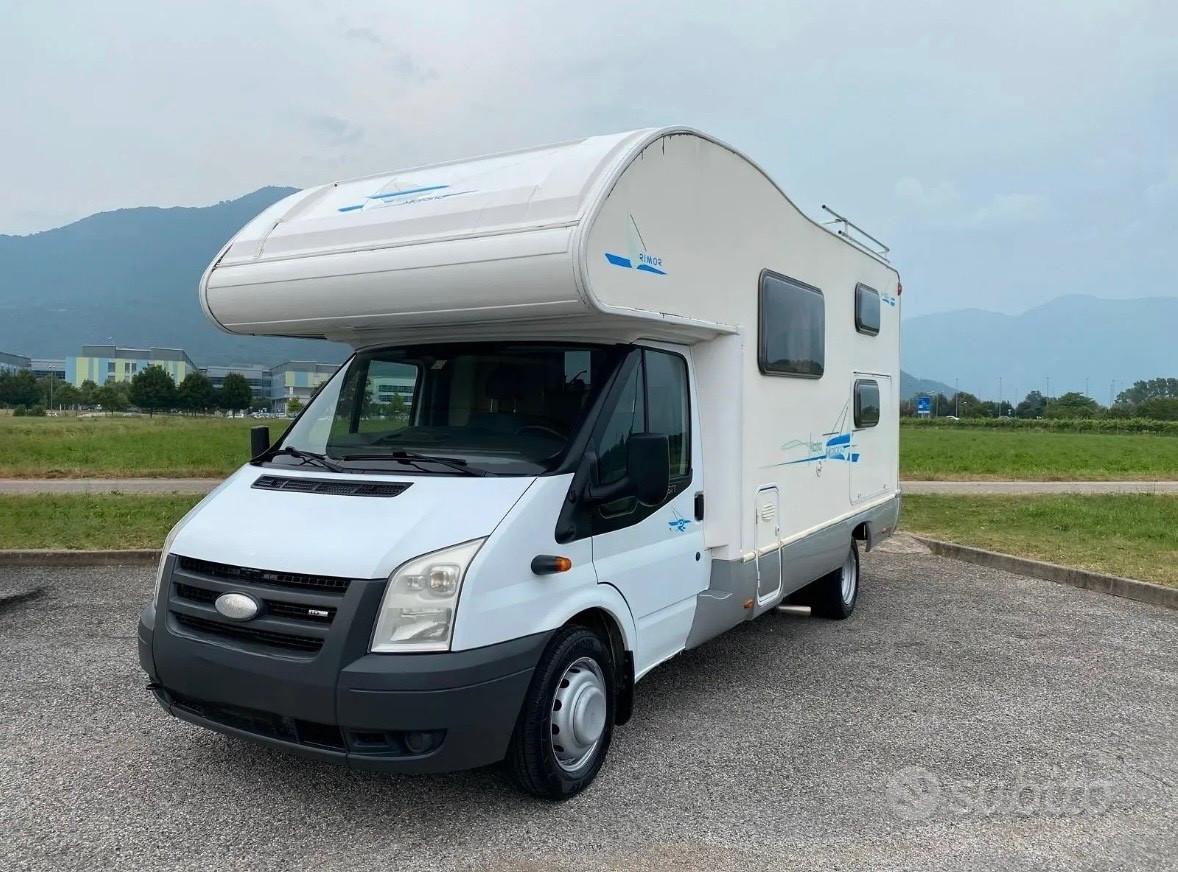 Ford Camper transit Katamarano timor