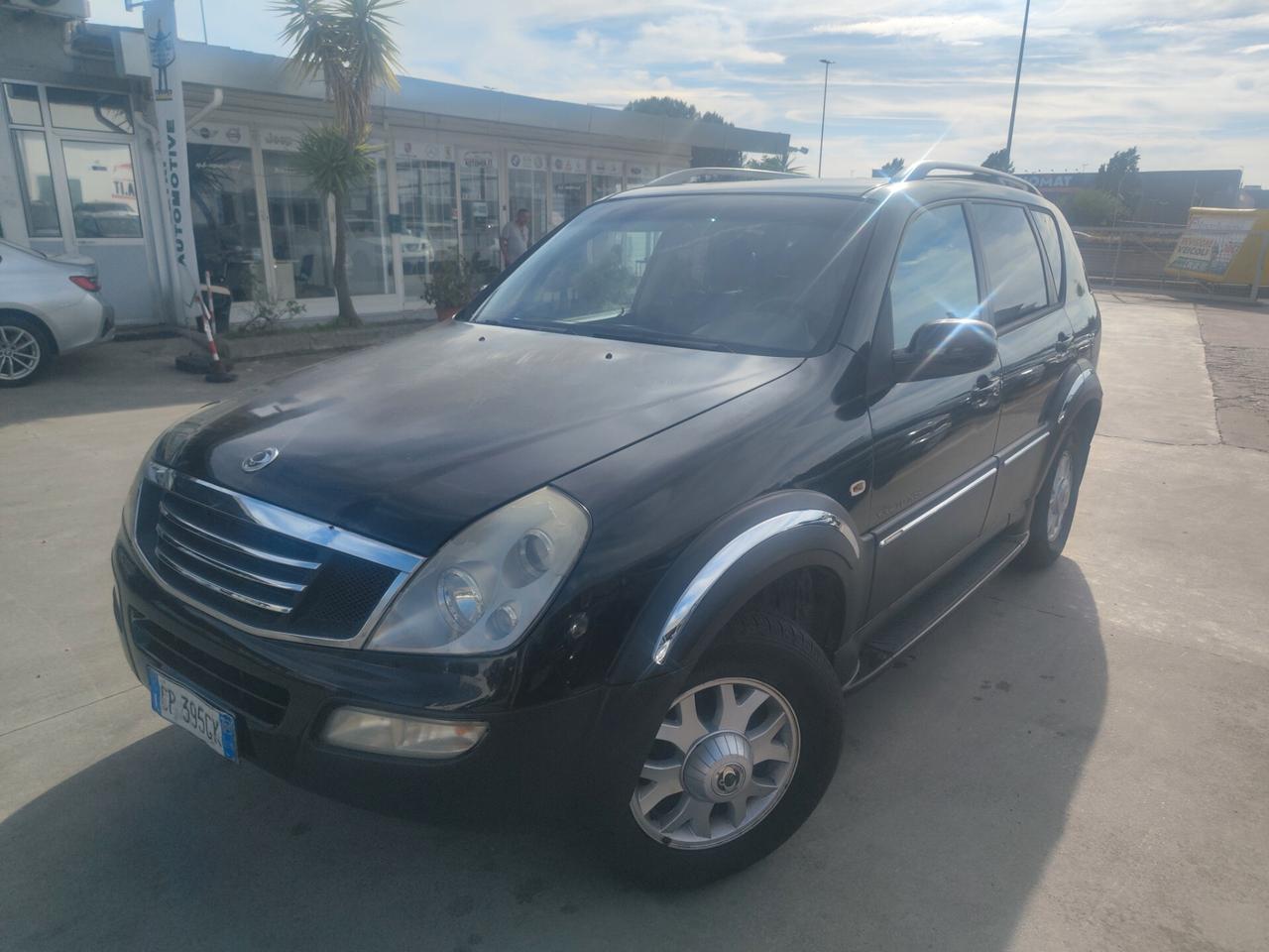 Ssangyong REXTON 2.7 XDi cat Premium automatica