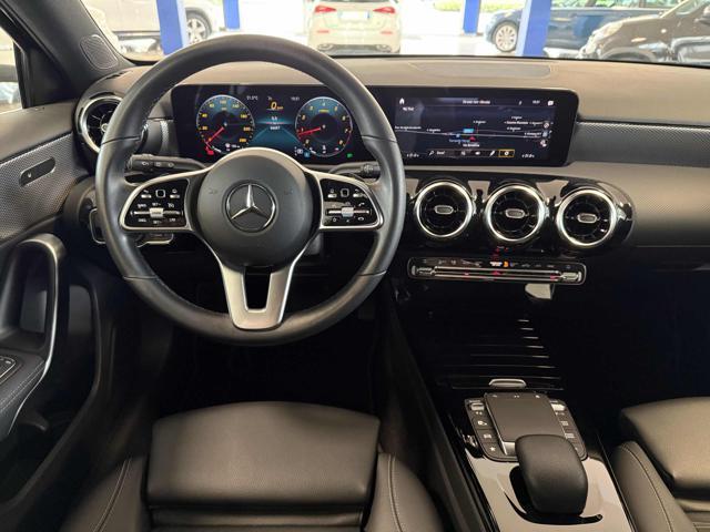 MERCEDES-BENZ A 180 Automatic Sport