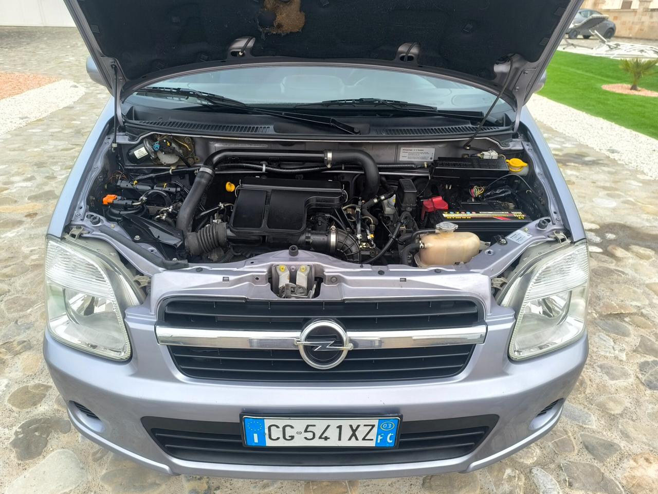 Opel Agila 1.3 CDTI Cosmo perfetta