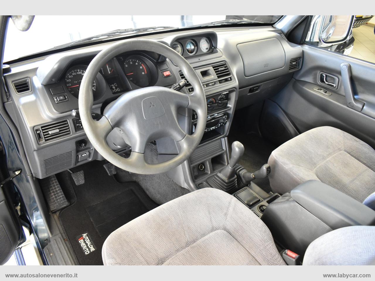 MITSUBISHI Pajero 2.5 TDI 3p. GLX Autocarro