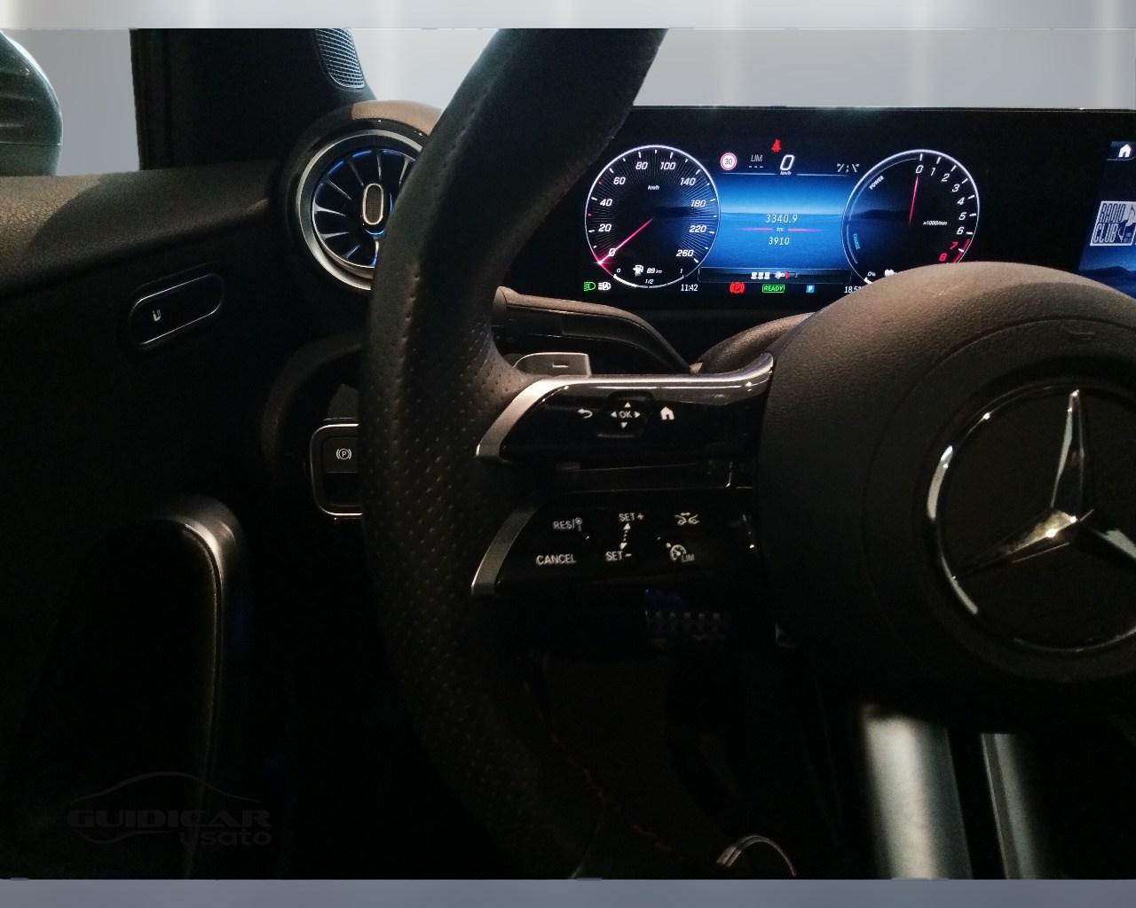 Mercedes-Benz Classe A - V177 2023 - A 250 e phev AMG Line Advanced Plus auto