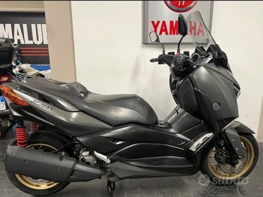 Yamaha X-Max 300 Tech Max