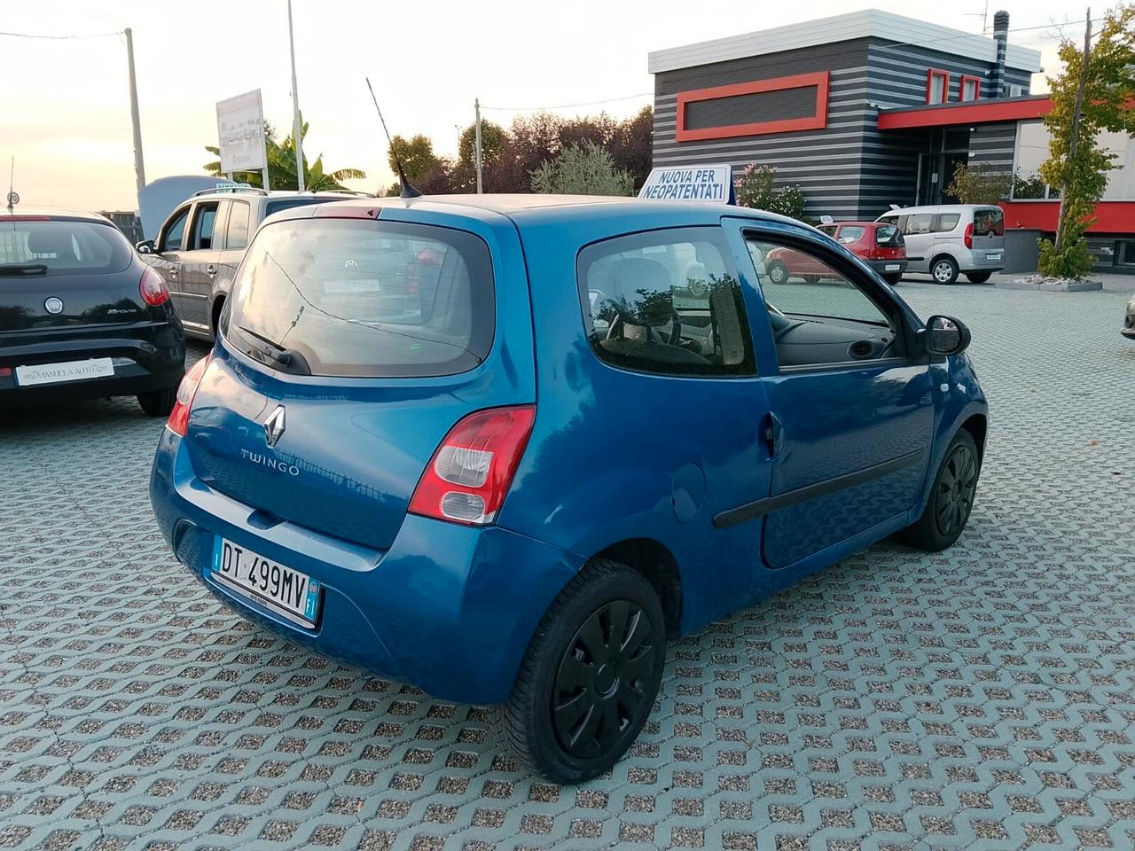 Renault Twingo 1.2-BENZINA-NEOPAT-2009