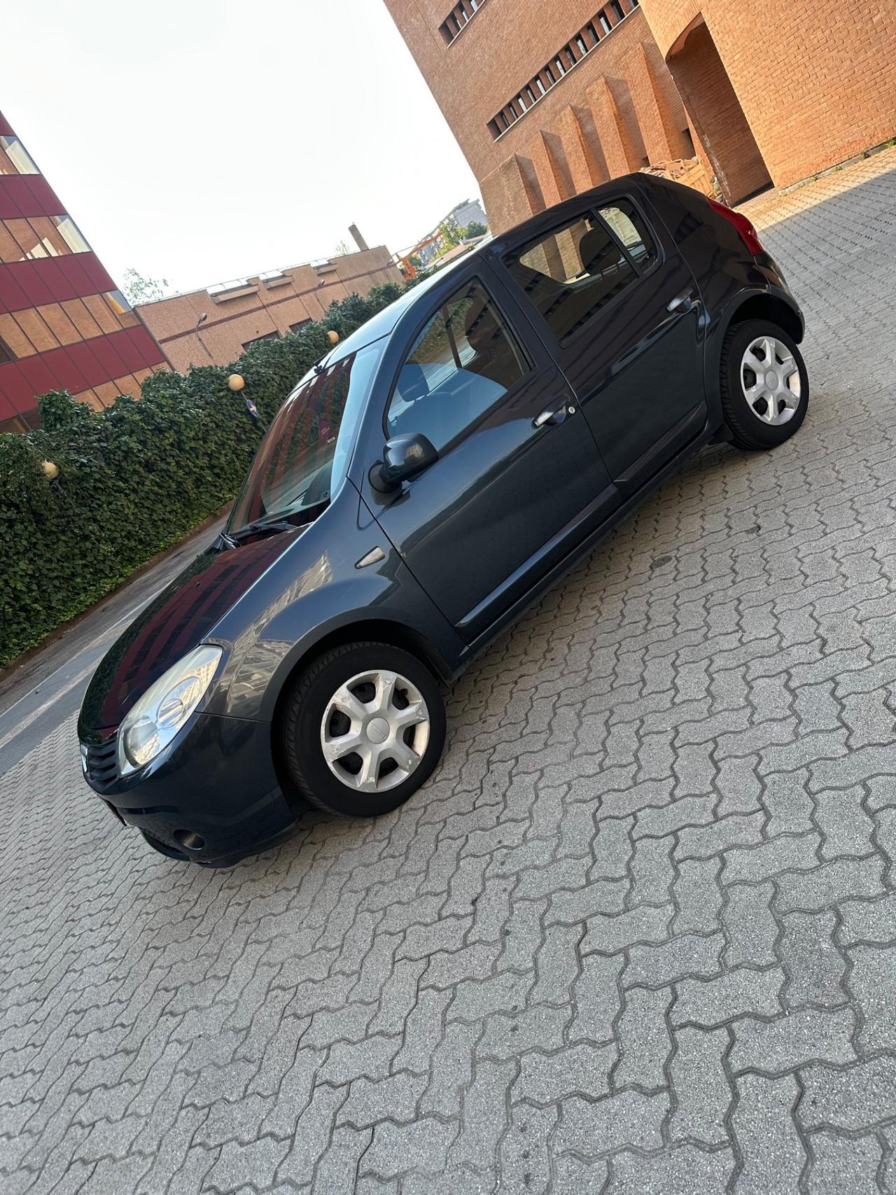 Dacia Sandero 1.4 8V GPL Lauréate