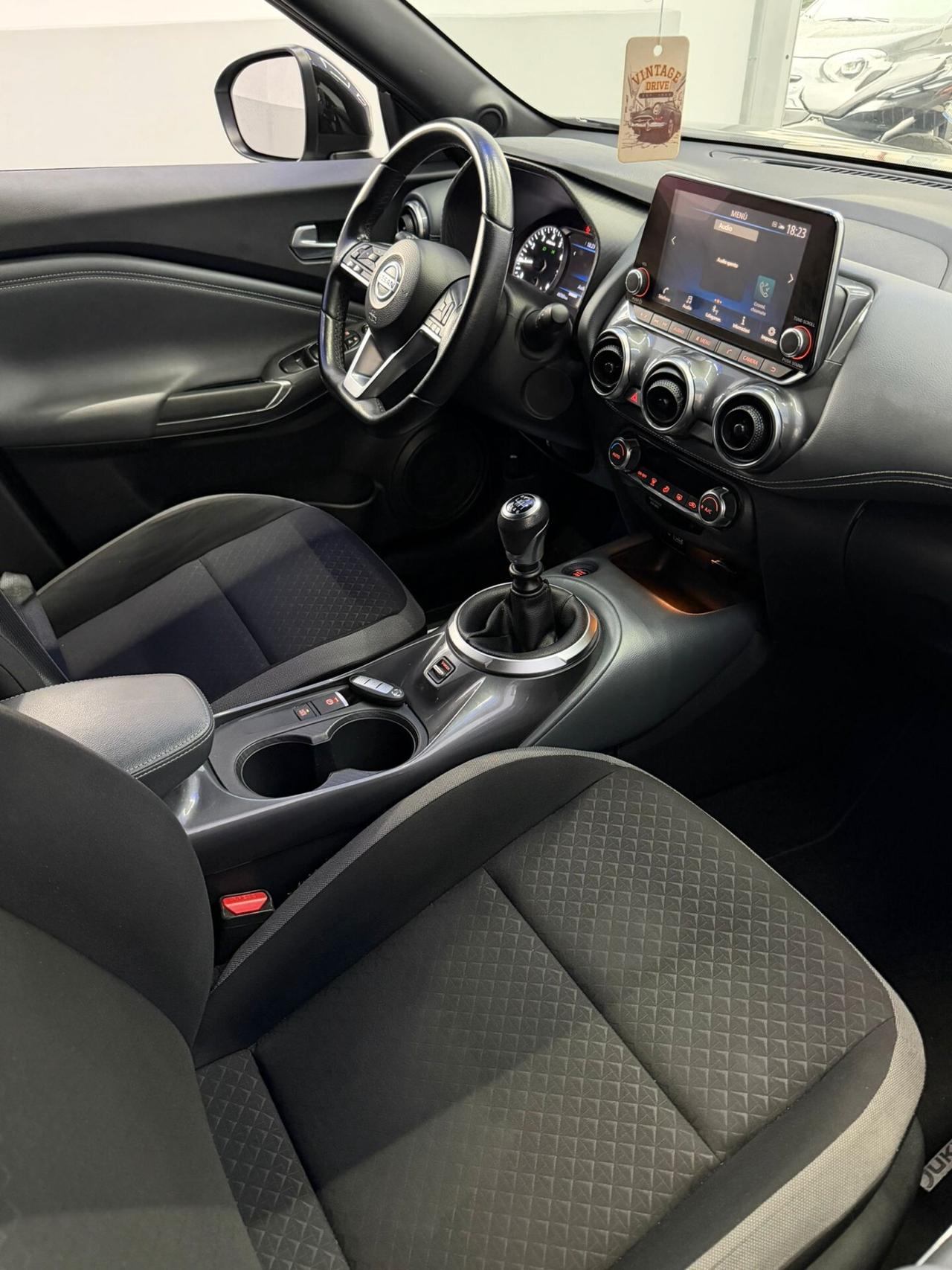 Nissan Juke 1.0 DIG-T 117 CV N-Connecta