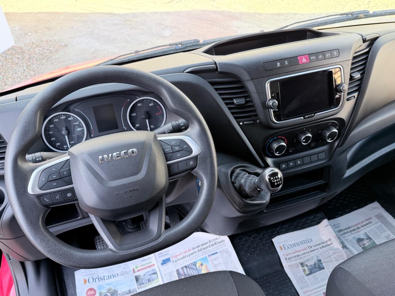 Iveco Daily 35S14 2.3 HPT PM Cabinato