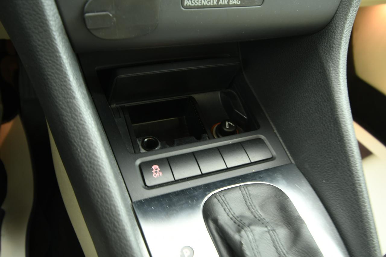 VOLKSWAGEN Golf 5p 2.0 tdi Highline 140cv dsg X COMMERCIANTI+BLUETOOTH