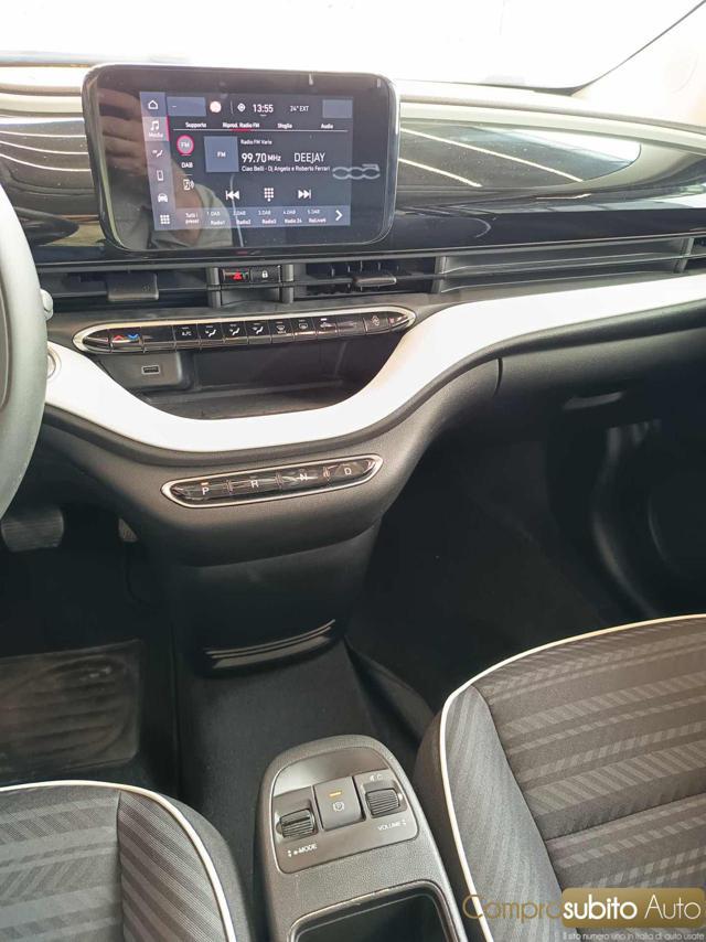 FIAT 500e 3+1 42 kWh Passion