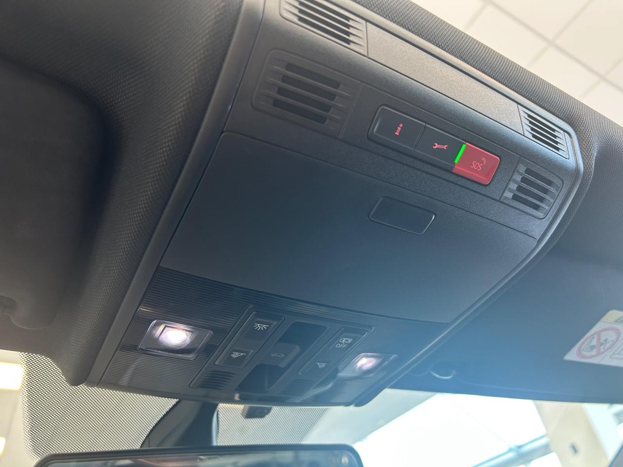 Volkswagen Polo 1.0 EVO 80 CV 5p. Sport BMT R-Line Neopatentati