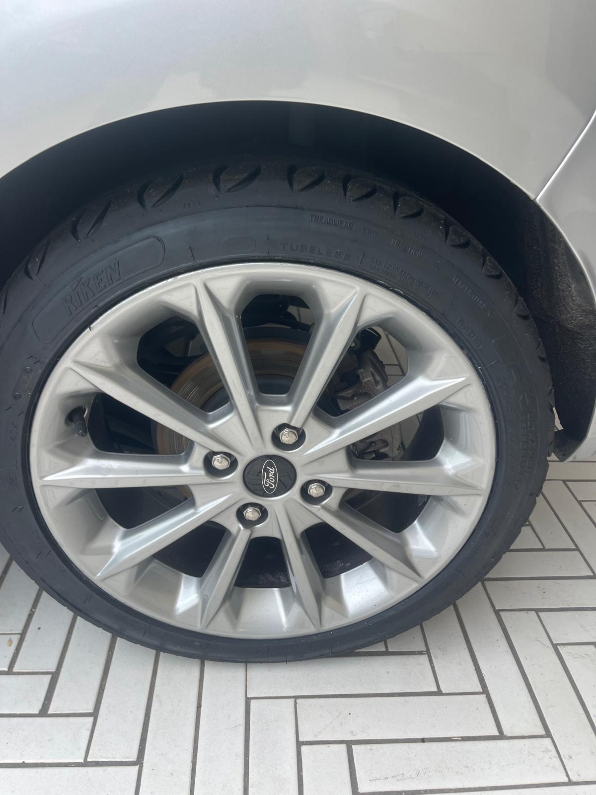Ford Fiesta 1.5 EcoBlue 120 CV 5 porte Vignale
