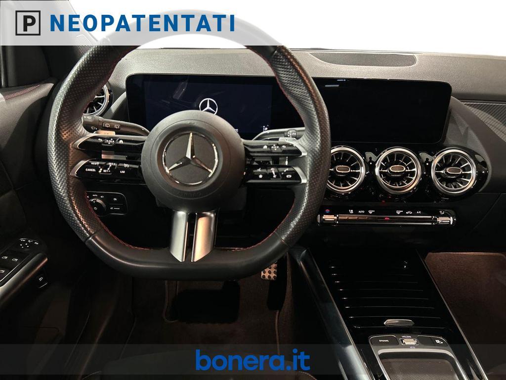 Mercedes GLA 180 180 D AMG Line Premium Plus 8G-DCT