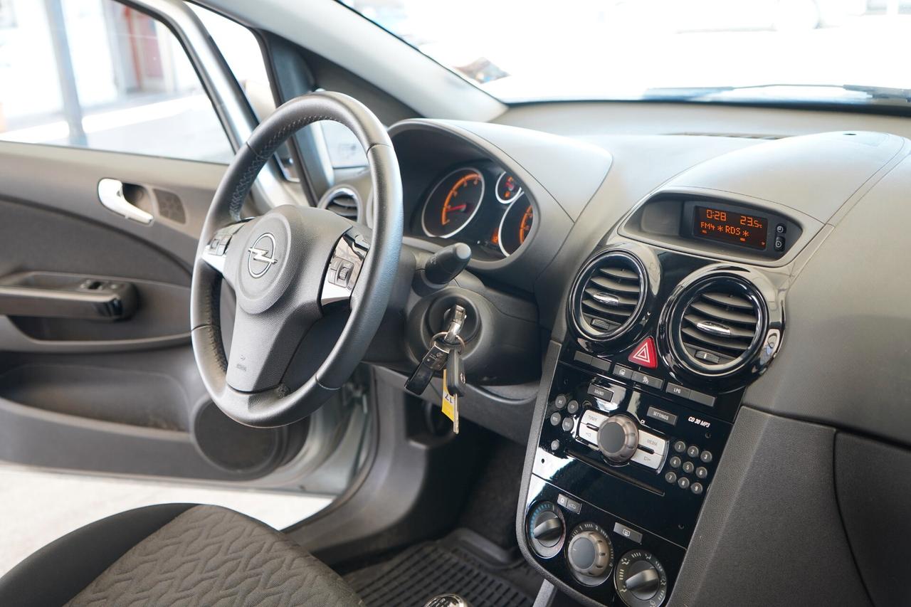 Opel Corsa 1.2 85CV 5 porte GPL-TECH Ecotec