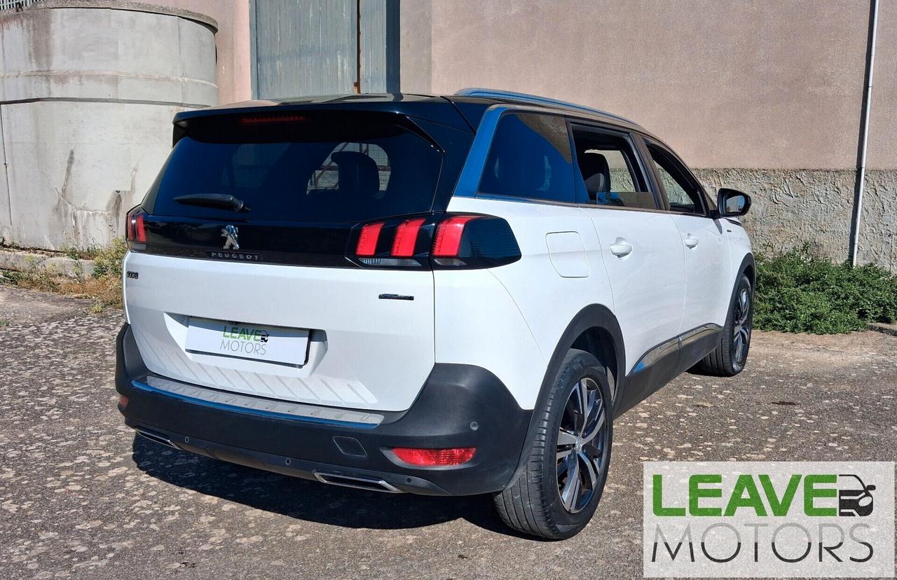 Peugeot 5008 HDi 130cv EAT8 (M1541)