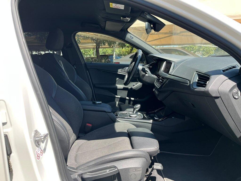 BMW Serie 1 5 Porte 116 d SCR Sport DCT