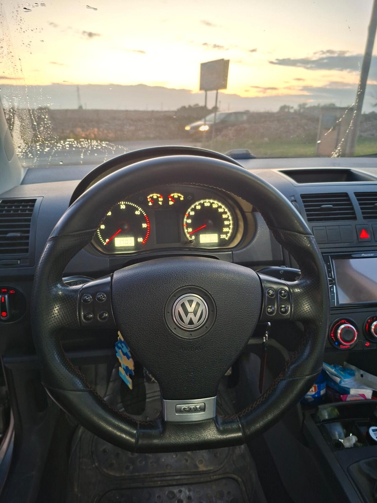 Volkswagen Polo 1.4/69CV TDI DPF 5p. Sportline