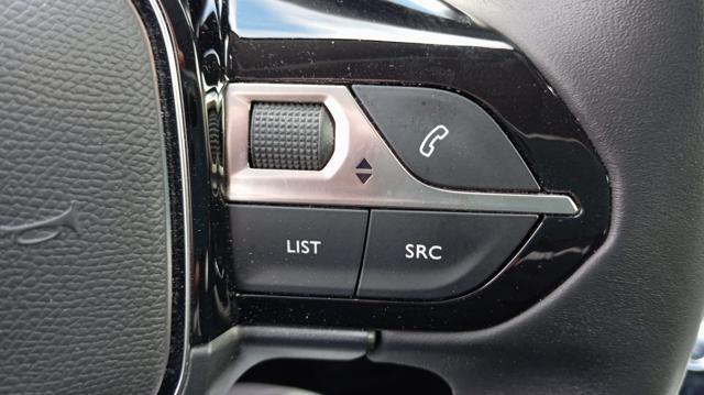 PEUGEOT 5008 *PROMO* BlueHDi 130 S&S Allure Pack