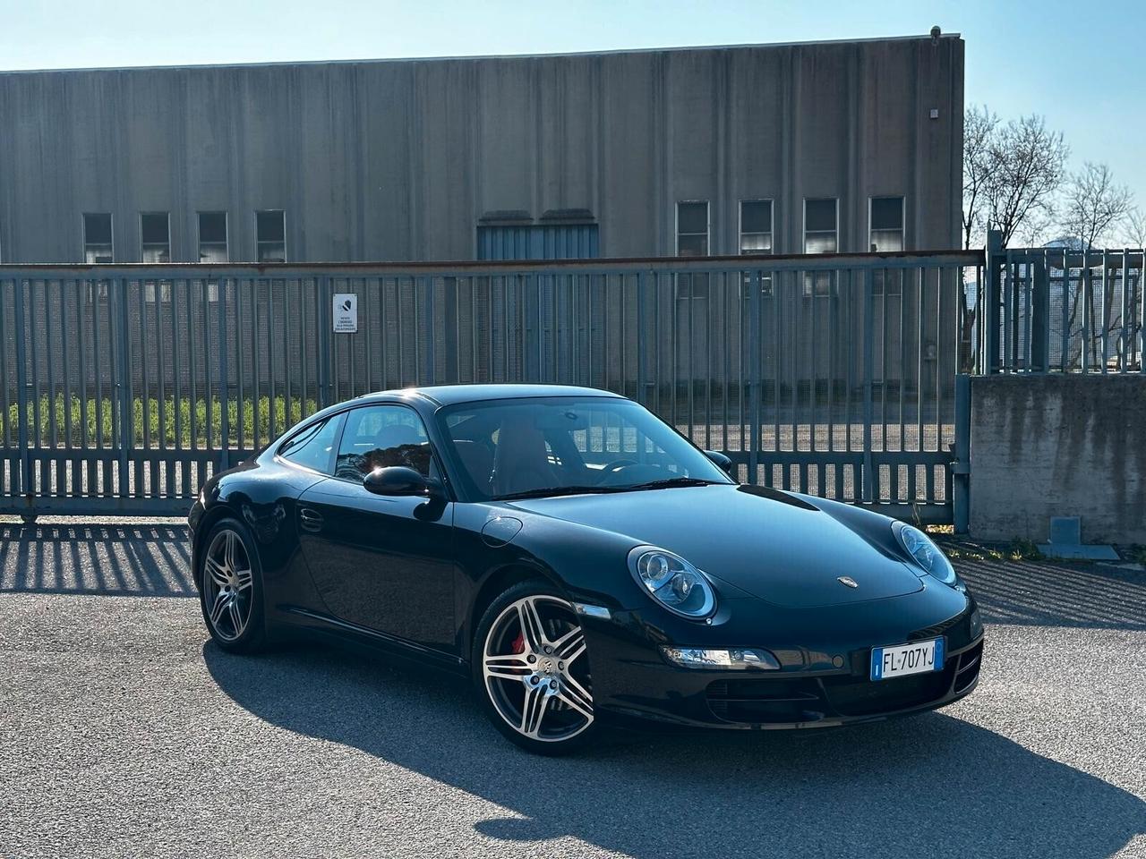 Porsche 911 Carrera 4S Coupé