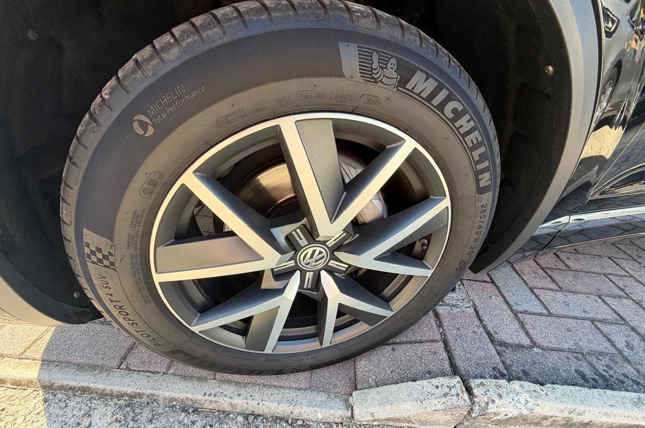 Volkswagen Touareg 3.0 V6 TDI 286CV Advanced