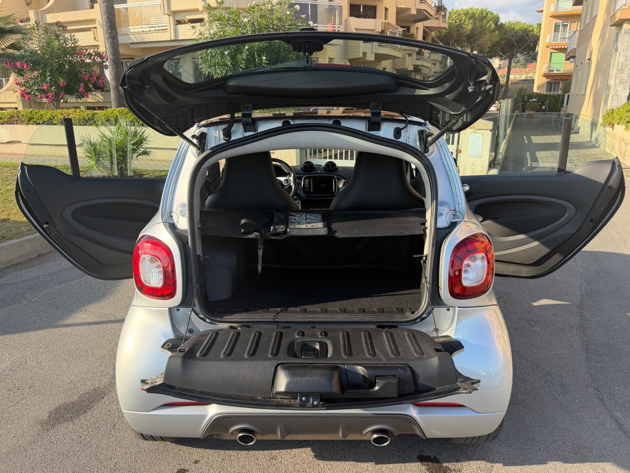 Smart ForTwo BRABUS 0.9 Turbo twinamic Xclusive